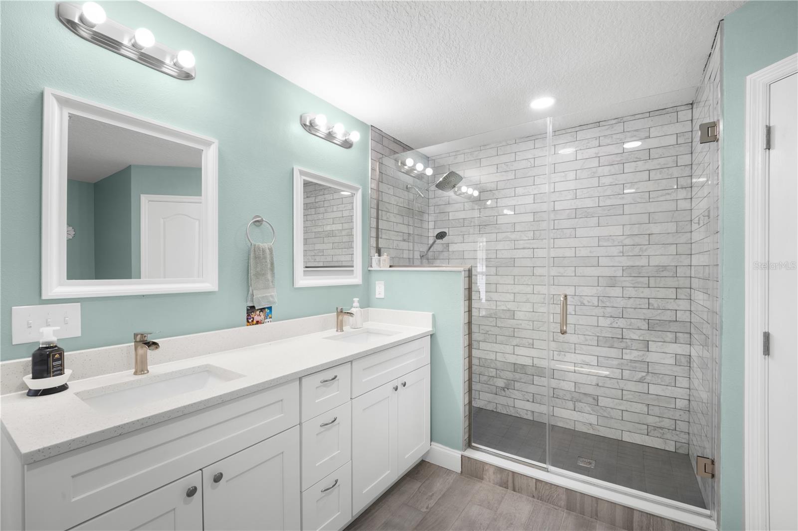 Image 23 of 36 For 3634 Doe Run Drive