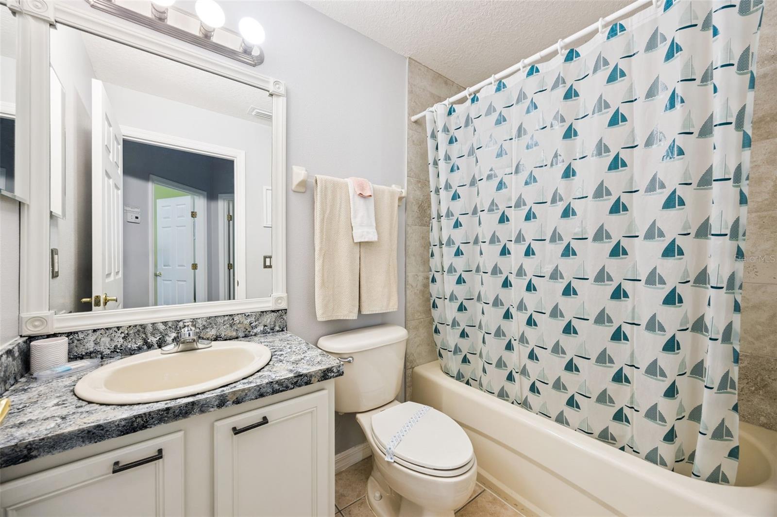 Image 22 of 39 For 142 Plumoso Loop