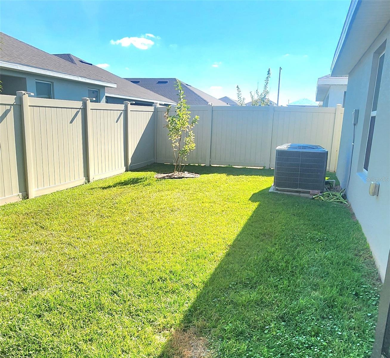 Image 24 of 25 For 1735 Carnostie Road