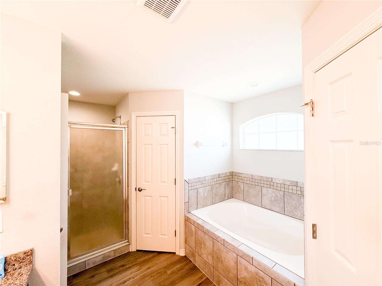 Image 14 of 25 For 233 Cattail Wy