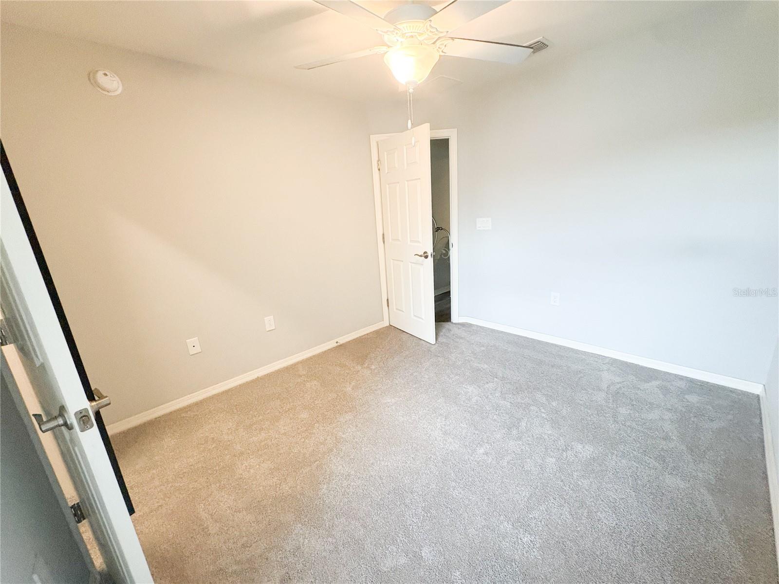 Image 15 of 25 For 233 Cattail Wy