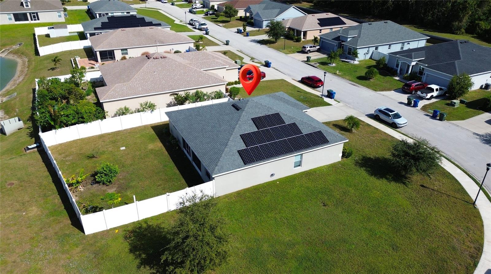 Image 21 of 25 For 233 Cattail Wy