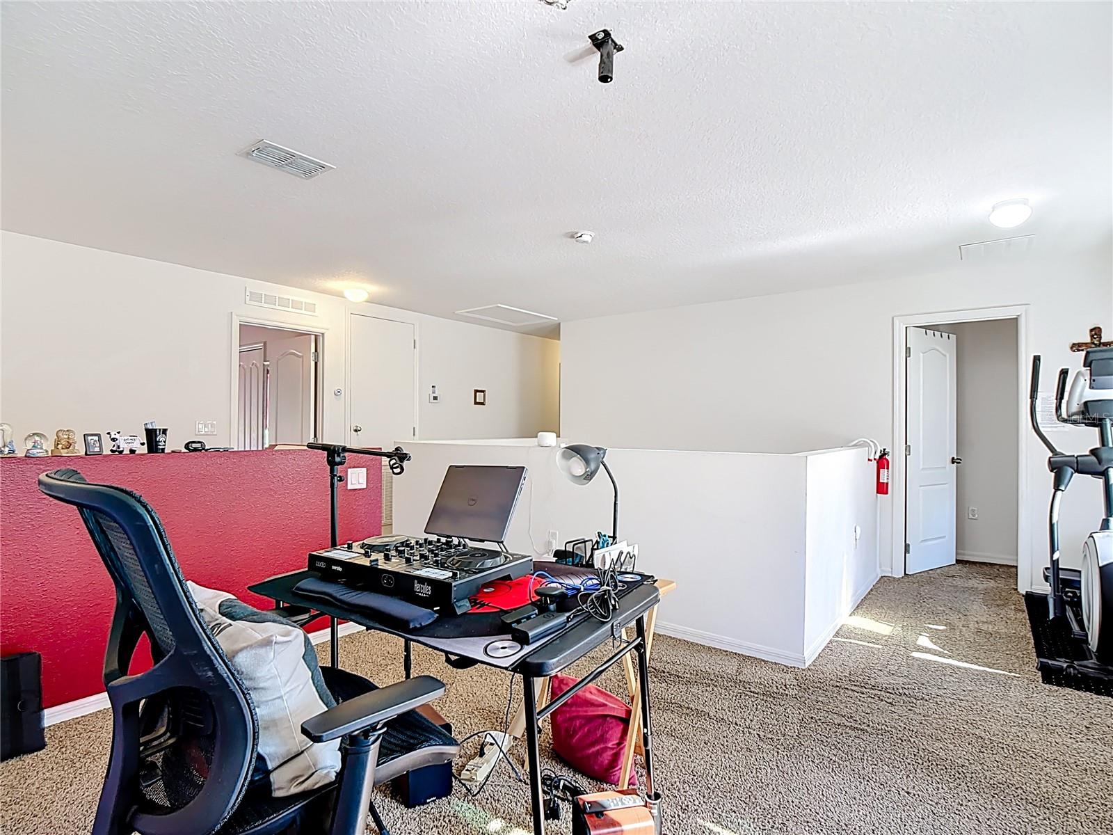 Image 16 of 29 For 205 Tifton Street