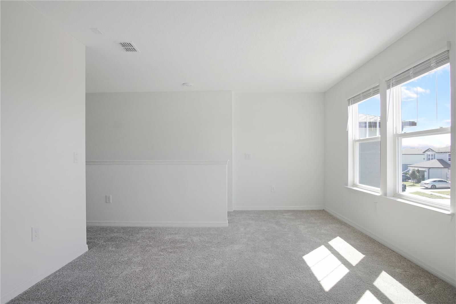 Image 14 of 42 For 477 Waterford Drive