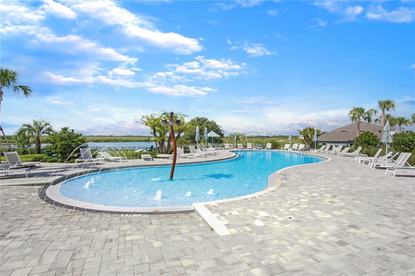 Image 34 of 42 For 477 Waterford Drive