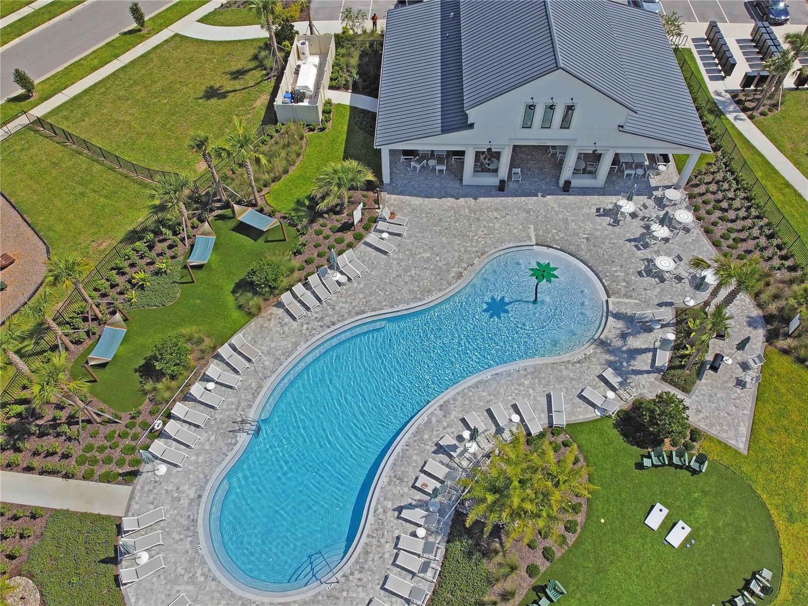 Image 4 of 42 For 477 Waterford Drive