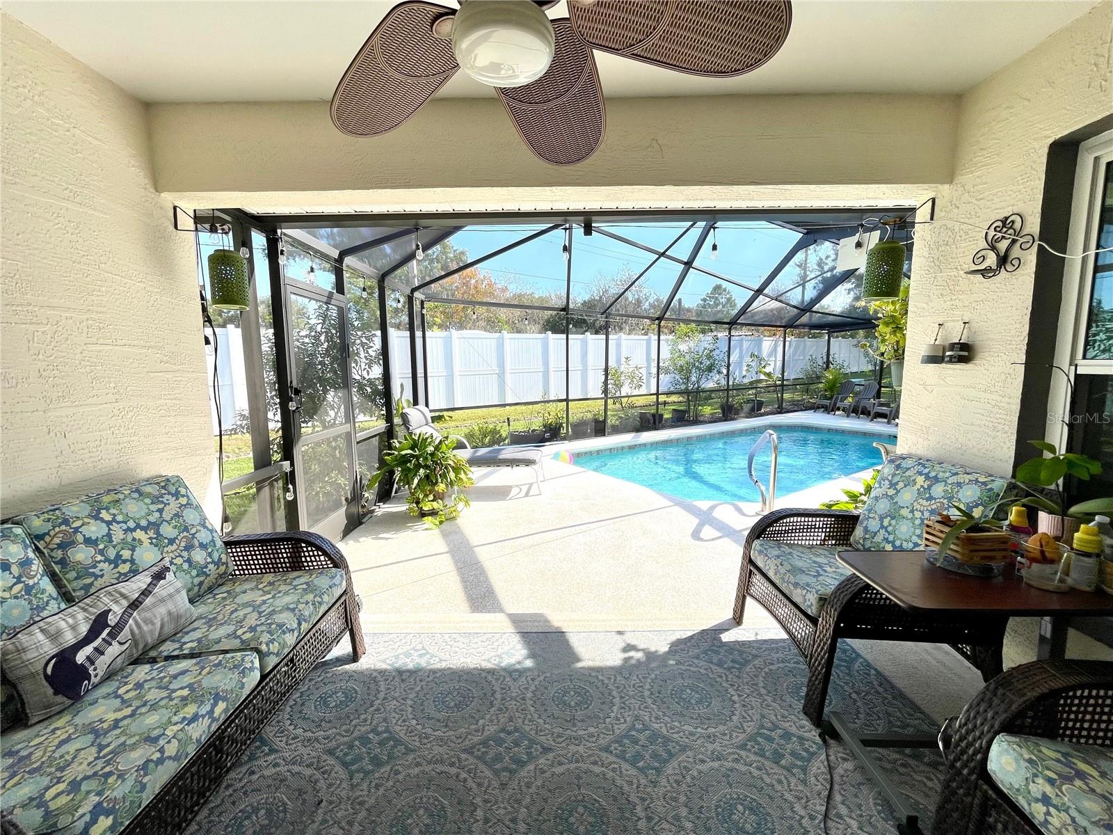 Image 13 of 45 For 6323 Silver Lakes Drive E