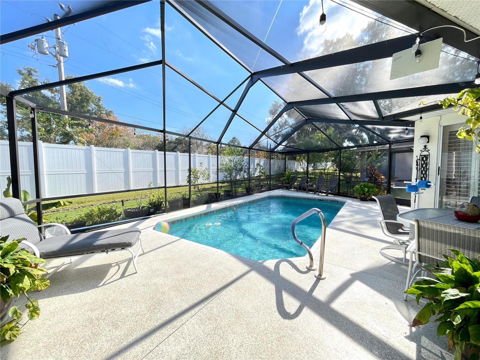 Image 15 of 45 For 6323 Silver Lakes Drive E