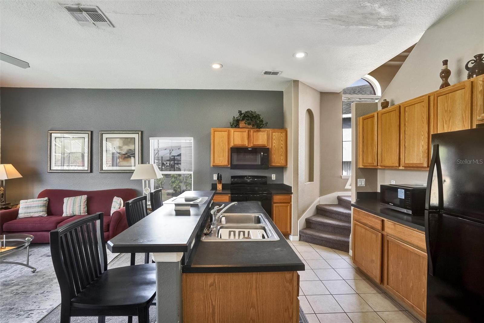 Image 10 of 33 For 359 Vizcay Way