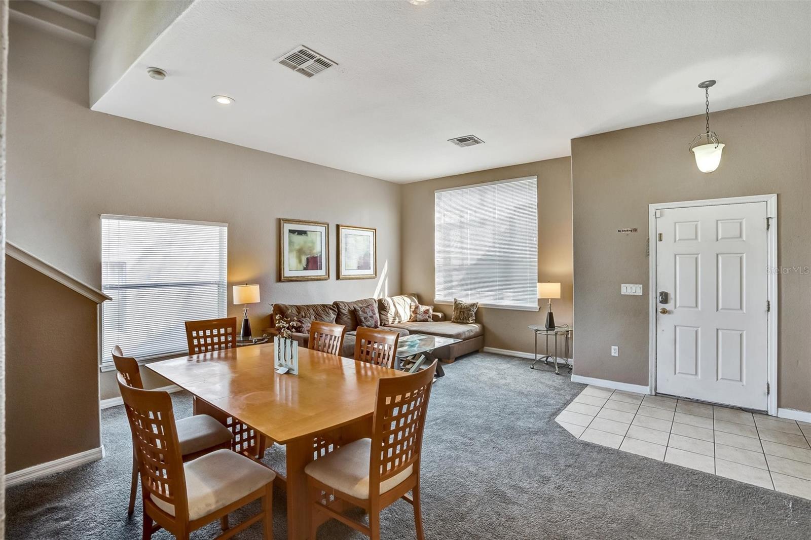 Image 7 of 33 For 359 Vizcay Way