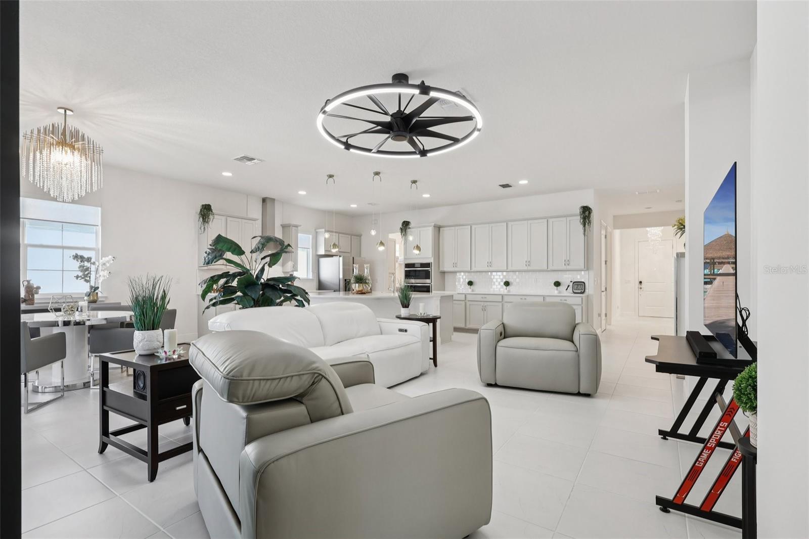 Image 3 of 42 For 5027 Dancy Lane