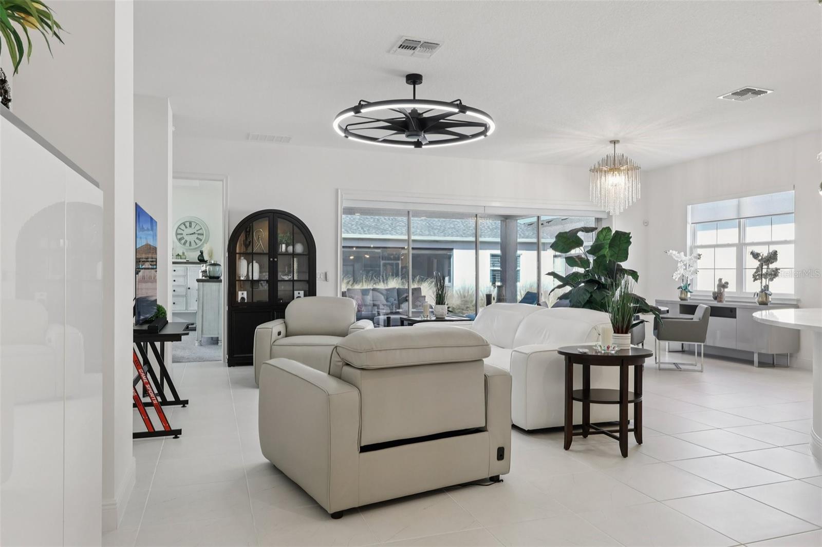 Image 7 of 42 For 5027 Dancy Lane