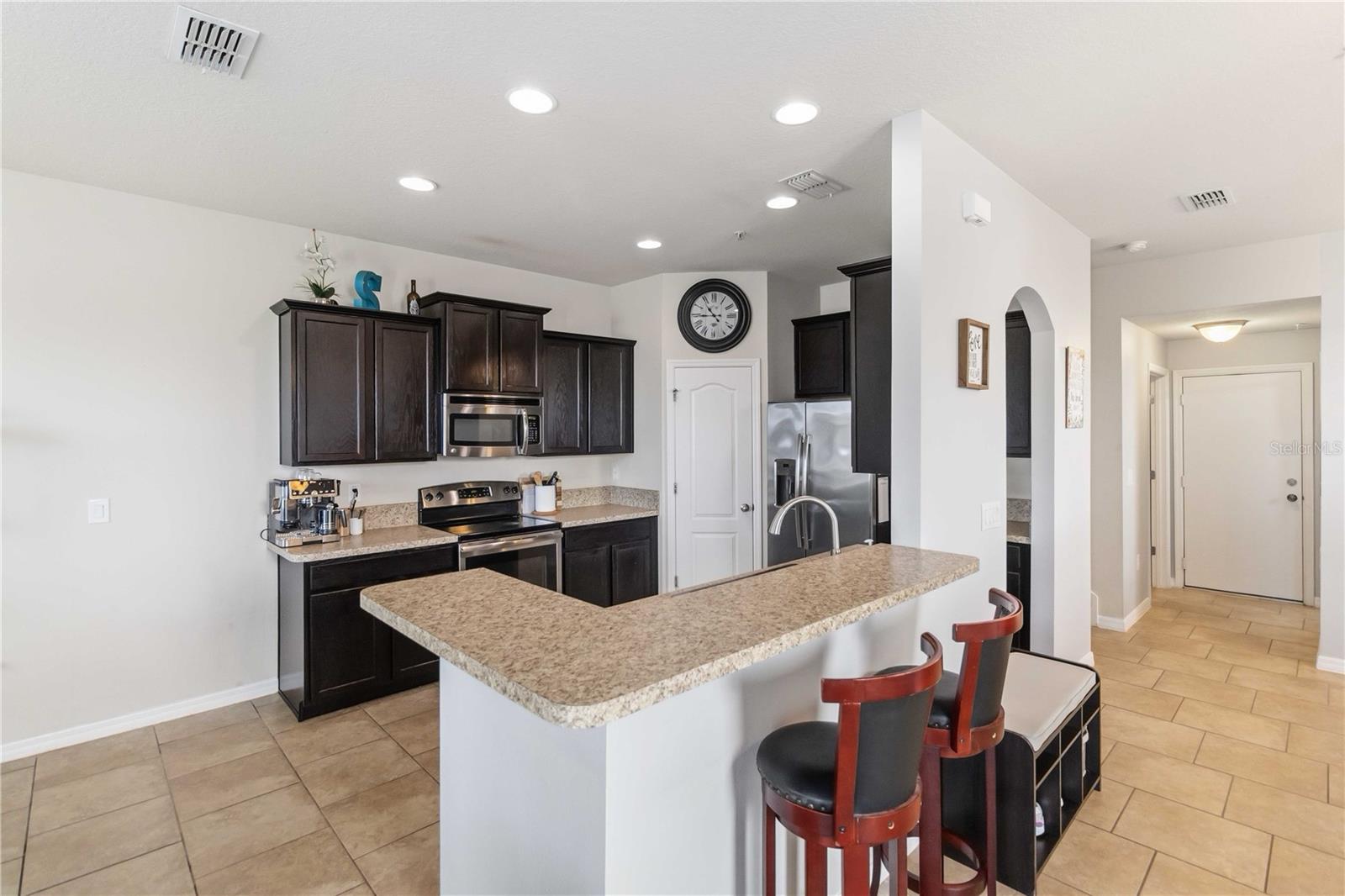 Image 12 of 36 For 6560 Goldenrod Road 79c