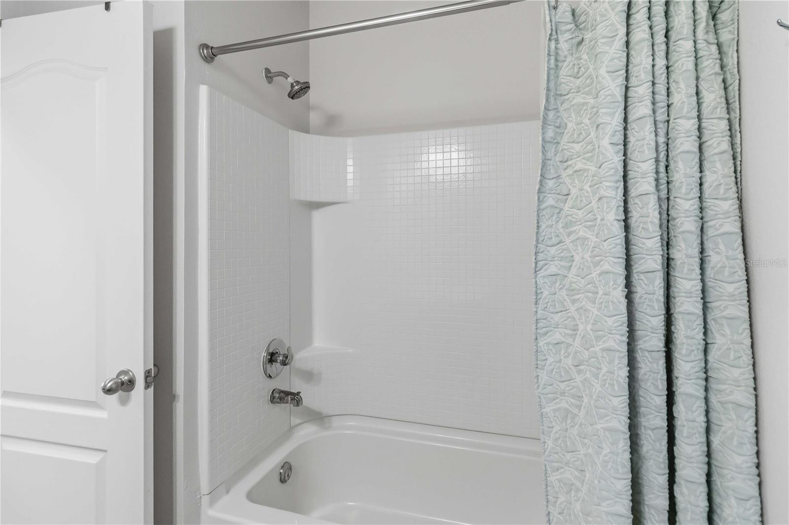 Image 28 of 36 For 6560 Goldenrod Road 79c