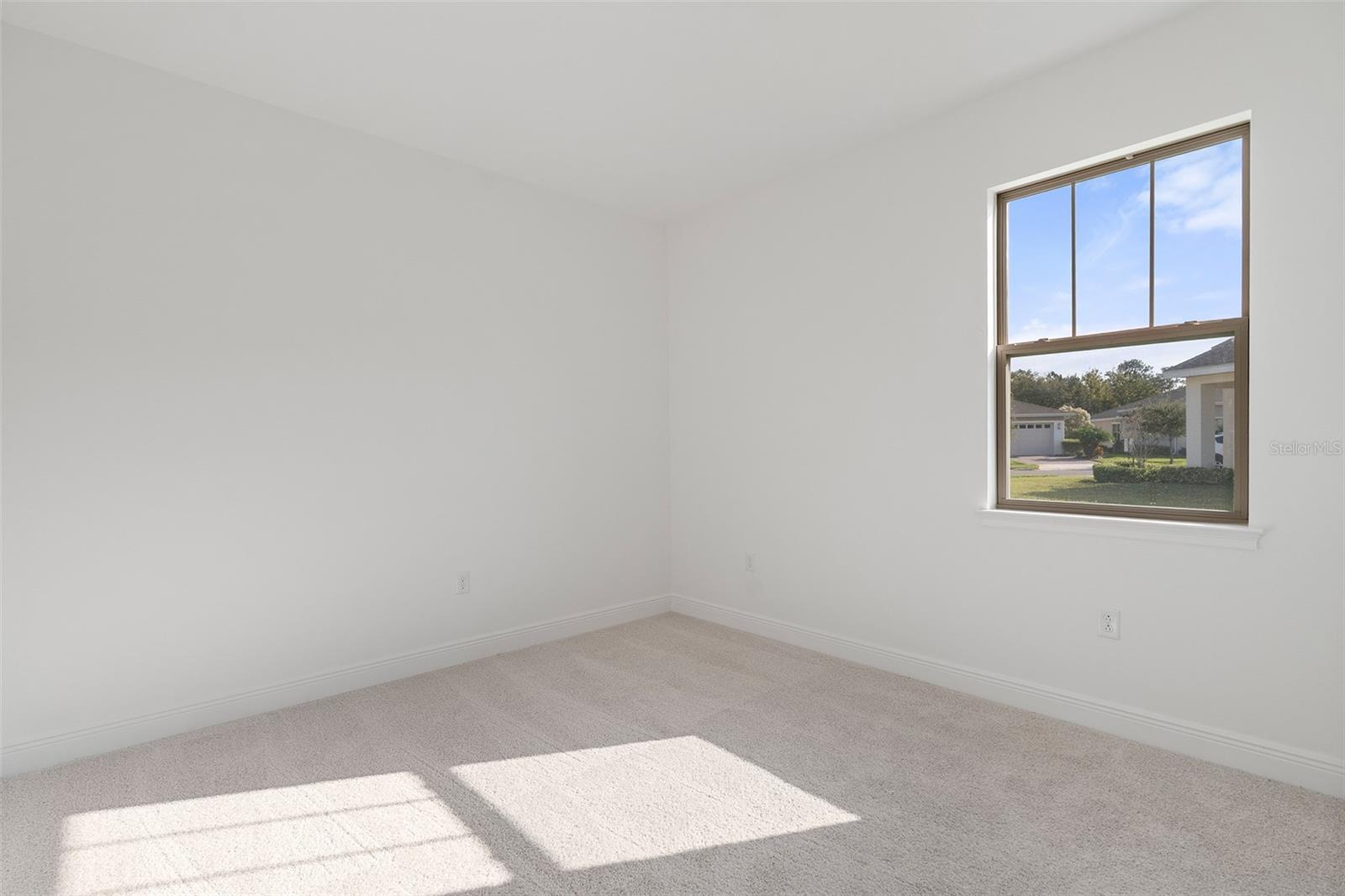 Image 22 of 56 For 3168 Songbird Circle