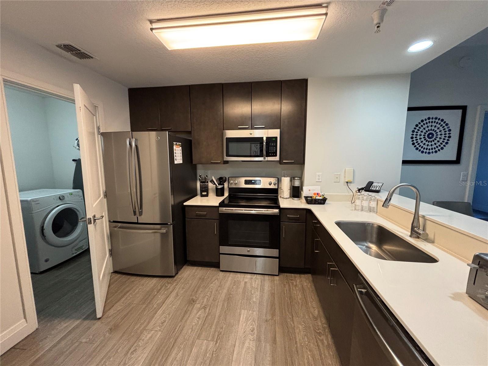 Image 4 of 34 For 14501 Grove Resort Avenue 3304