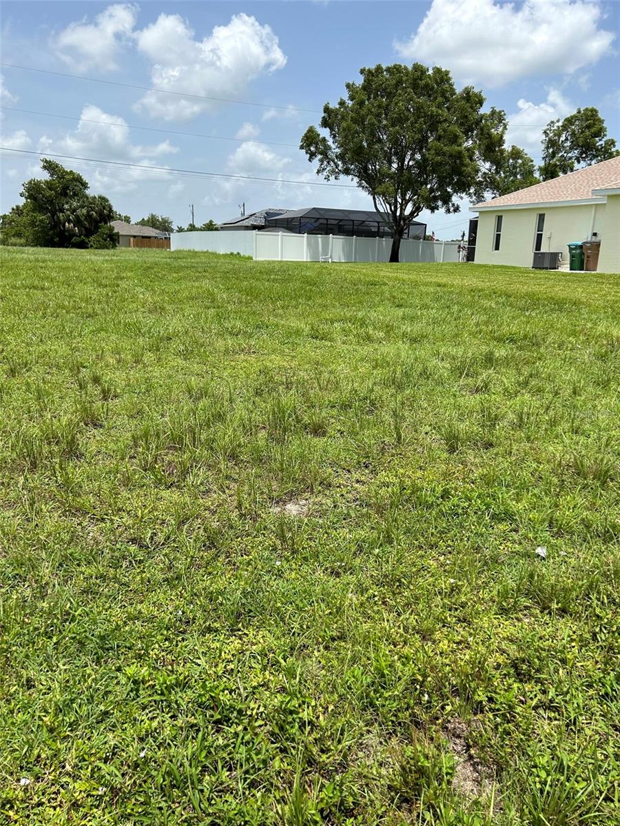 Image 2 of 5 For 2213 Kismet Parkway E