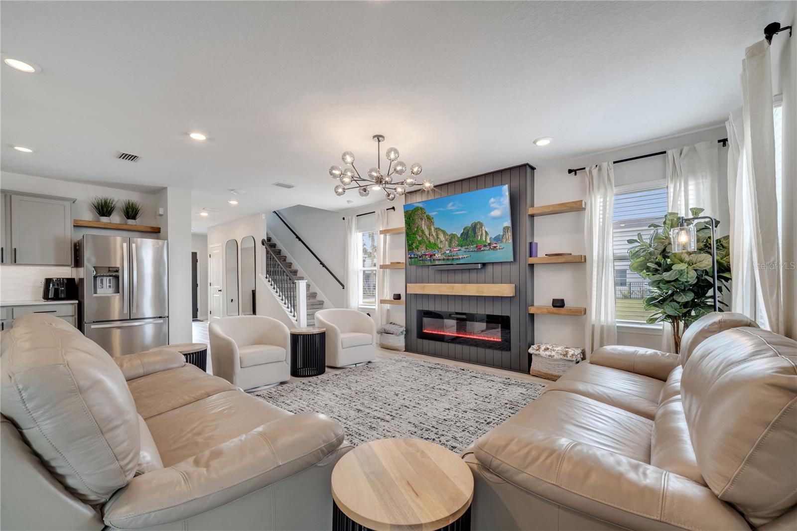 Image 20 of 59 For 10836 Waterwood Alley