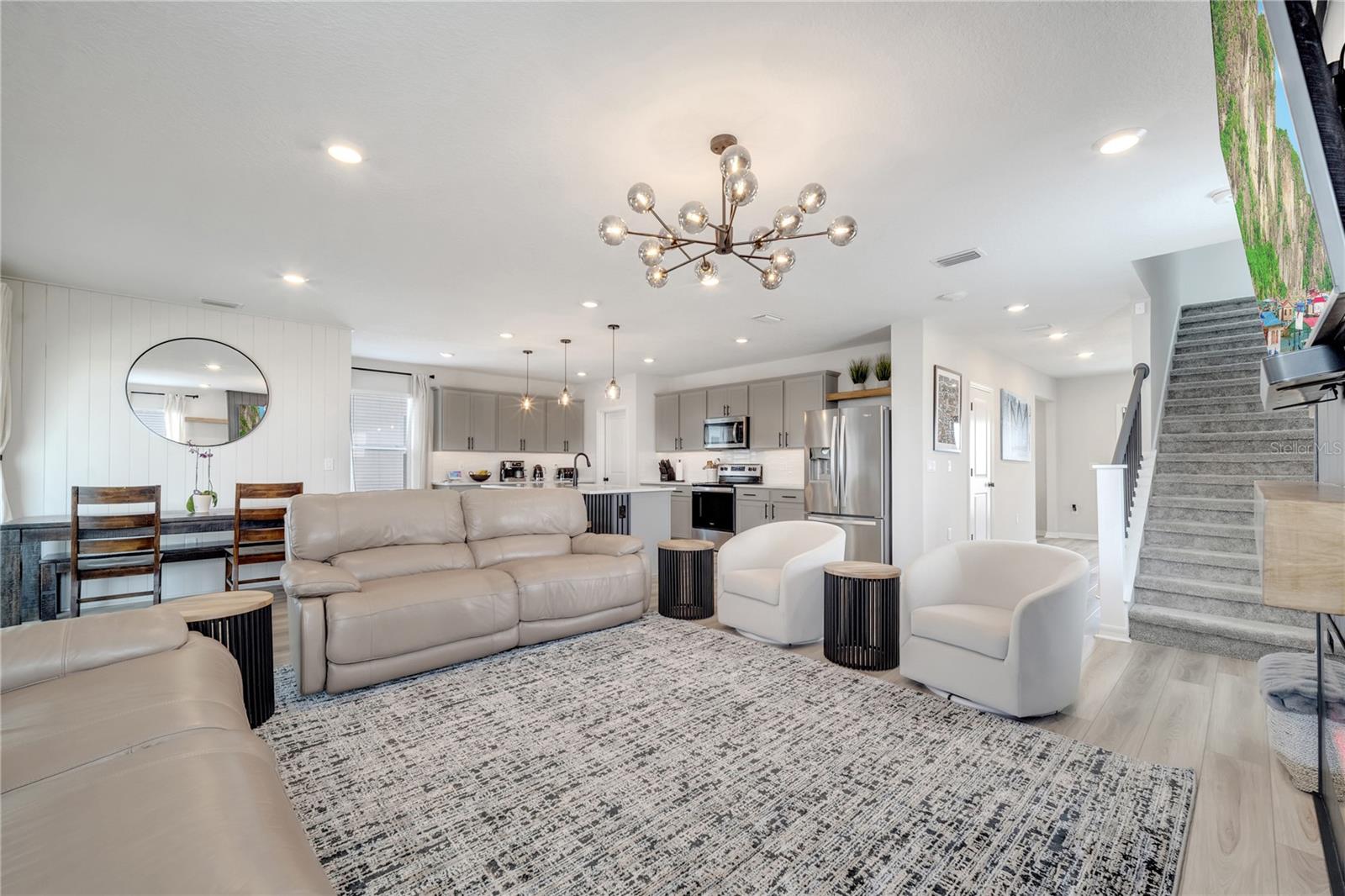 Image 22 of 59 For 10836 Waterwood Alley