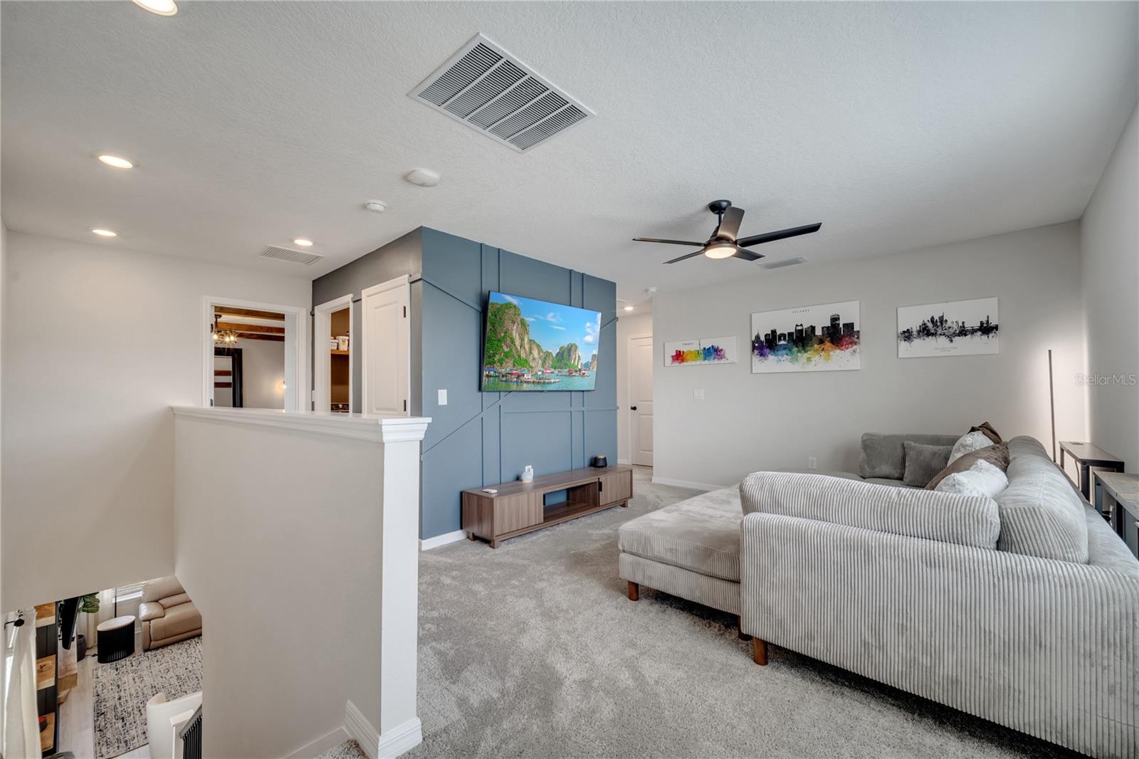 Image 24 of 59 For 10836 Waterwood Alley