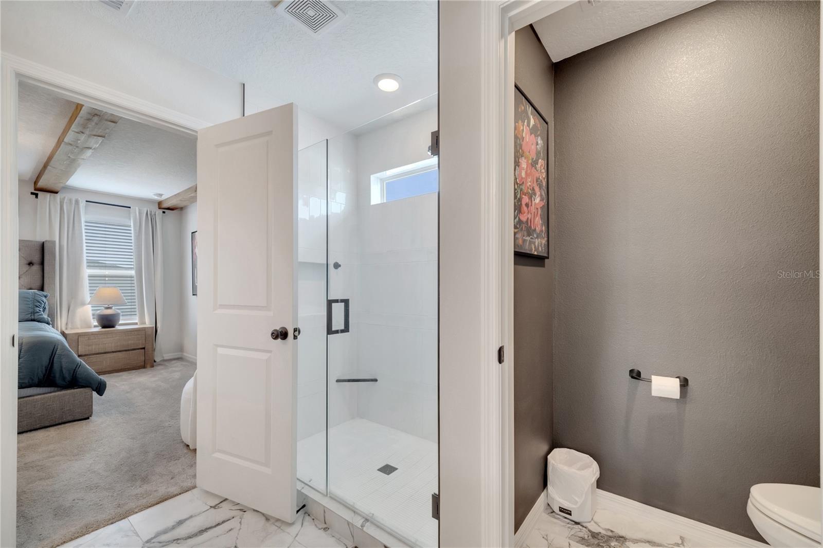 Image 34 of 59 For 10836 Waterwood Alley