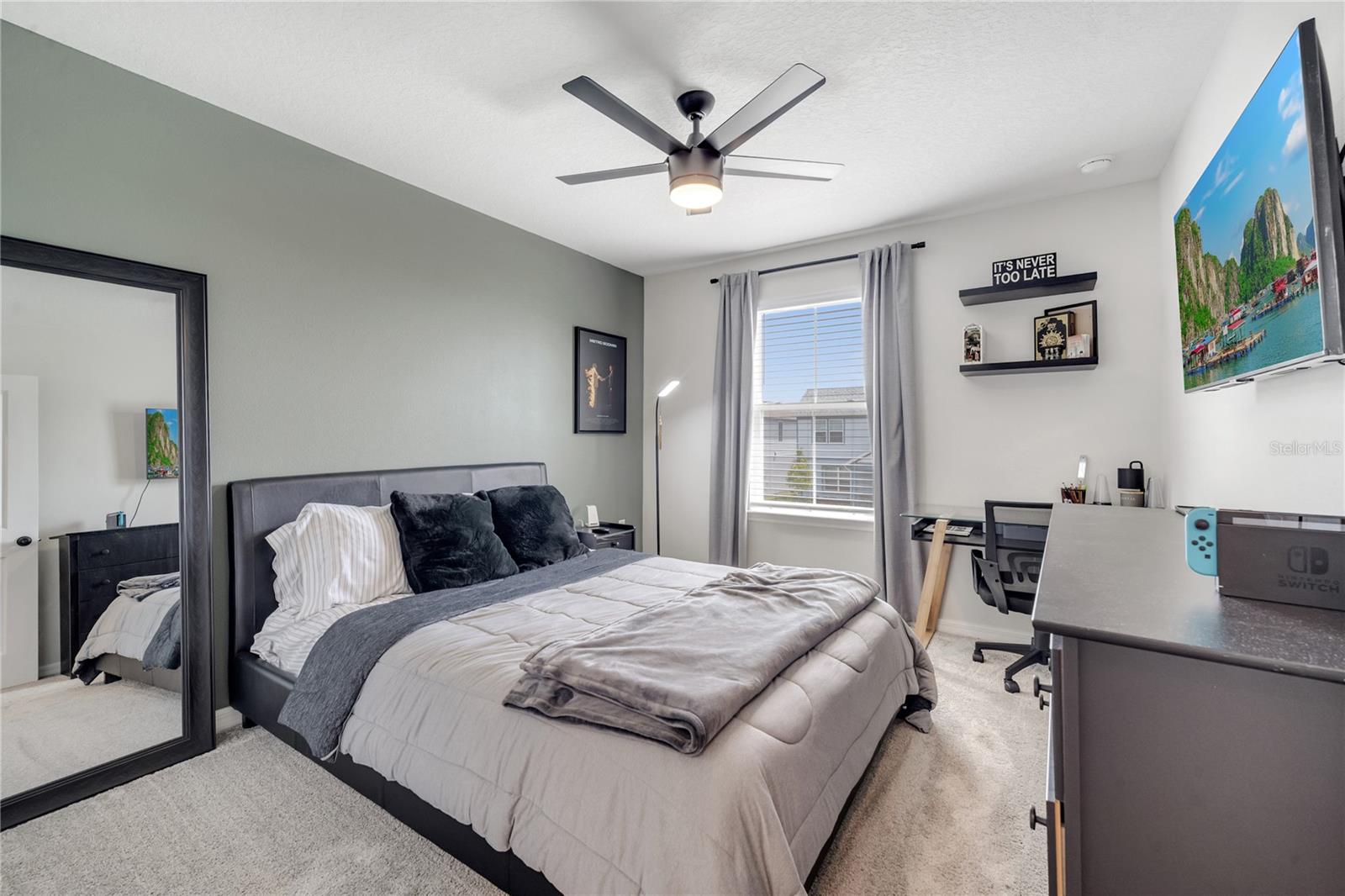 Image 38 of 59 For 10836 Waterwood Alley