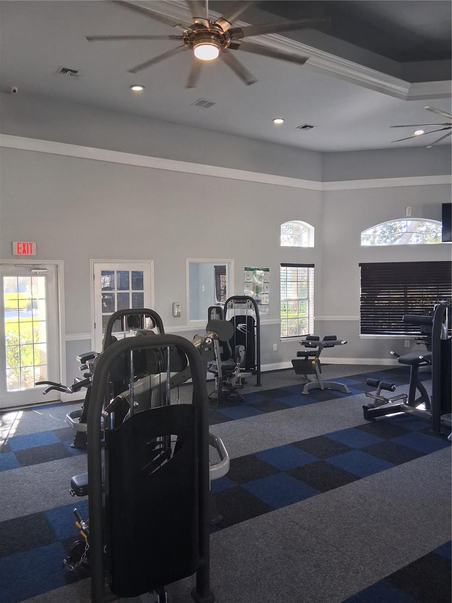 Image 31 of 35 For 13827 Fairway Island Dr.  1213