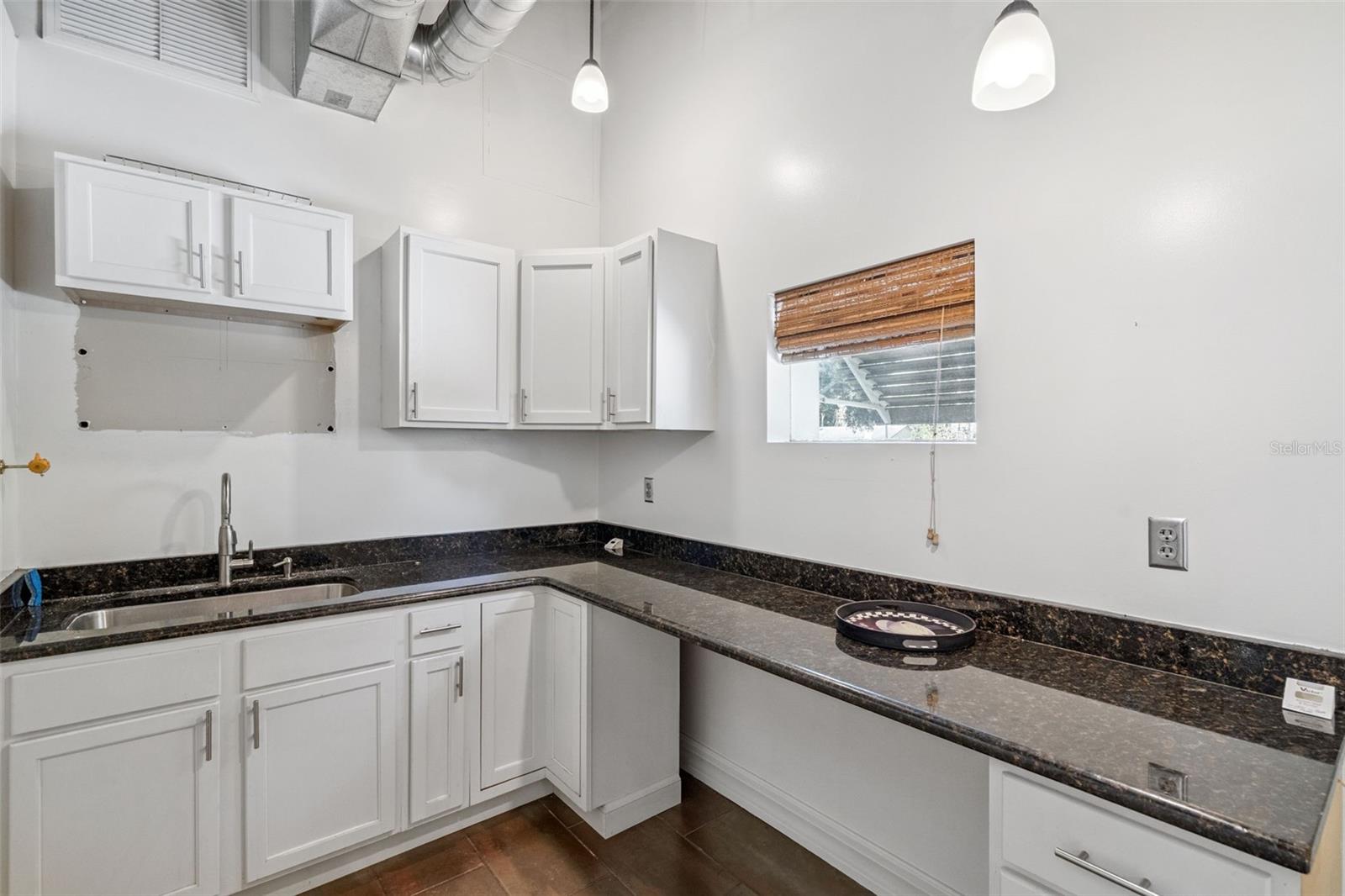 Image 8 of 18 For 6318 Forest City Road