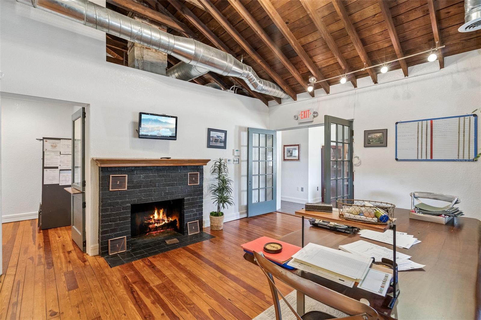 Image 9 of 18 For 6318 Forest City Road