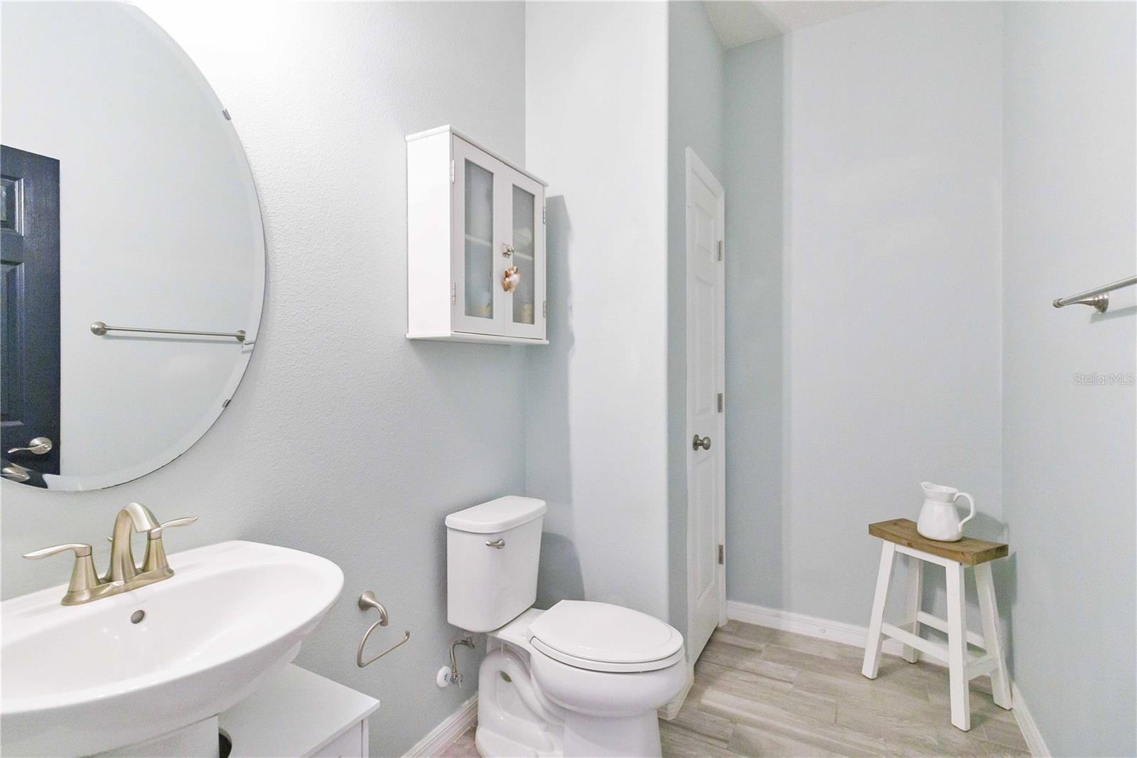 Image 18 of 60 For 2323 Nuthatch St