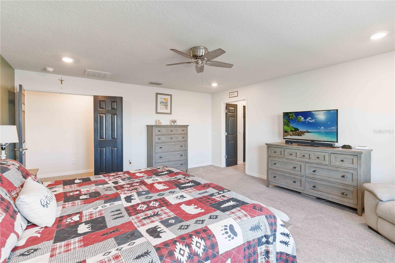 Image 30 of 60 For 2323 Nuthatch St