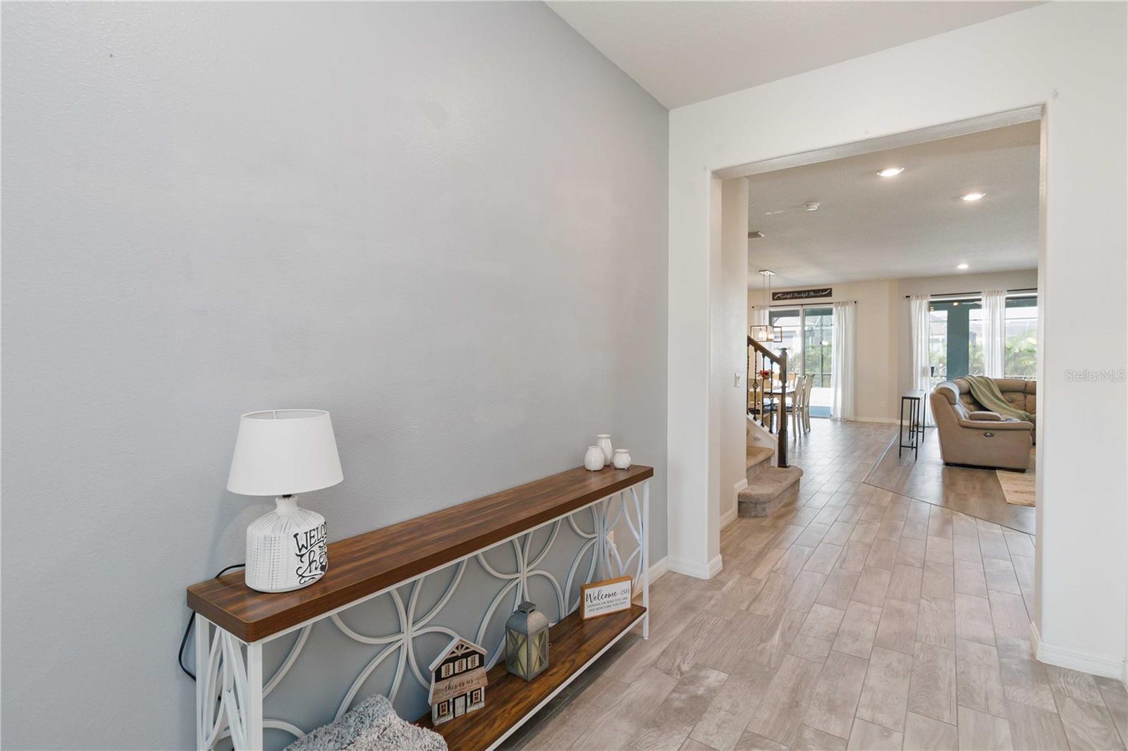 Image 4 of 60 For 2323 Nuthatch St