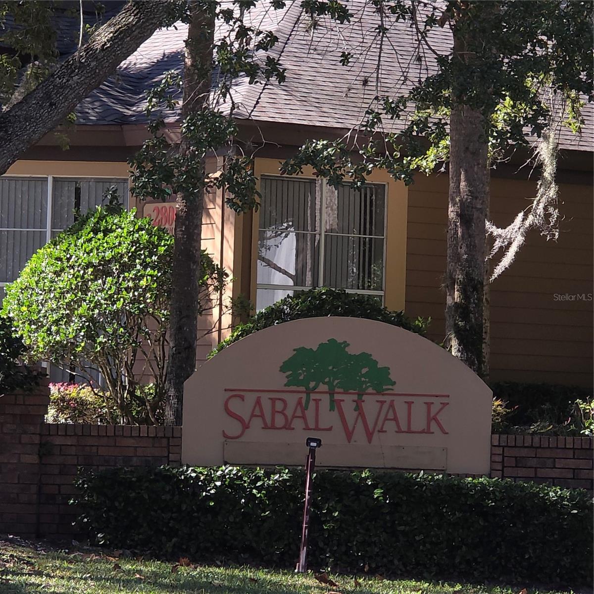 Image 2 of 2 For 490 Pin Oak Place 114