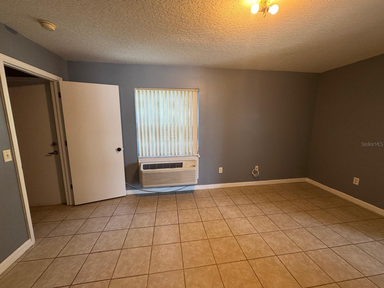 Image 3 of 20 For 720 Caribbean Drive