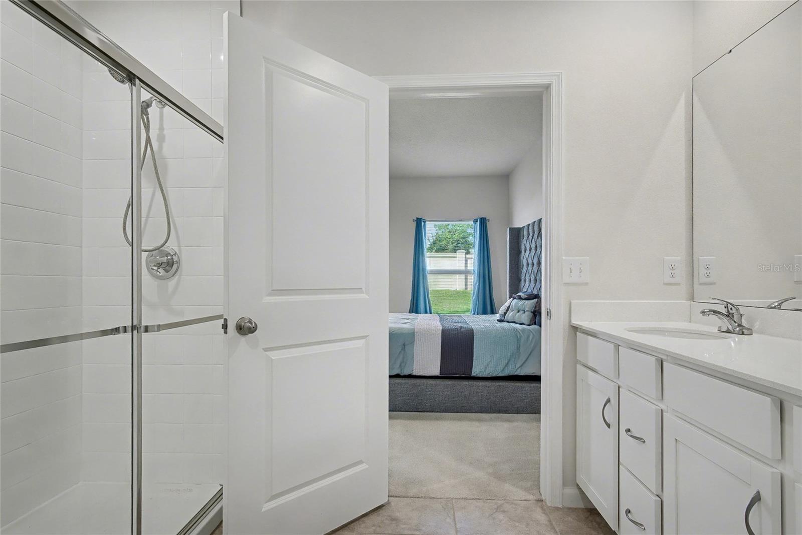 Image 17 of 28 For 1371 Madison Circle