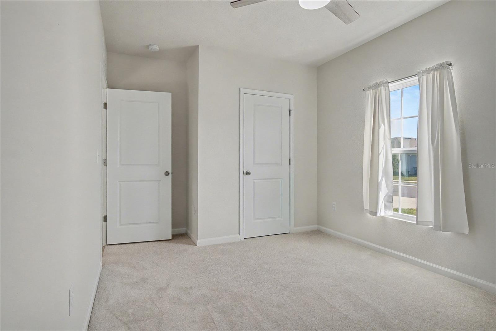 Image 18 of 28 For 1371 Madison Circle