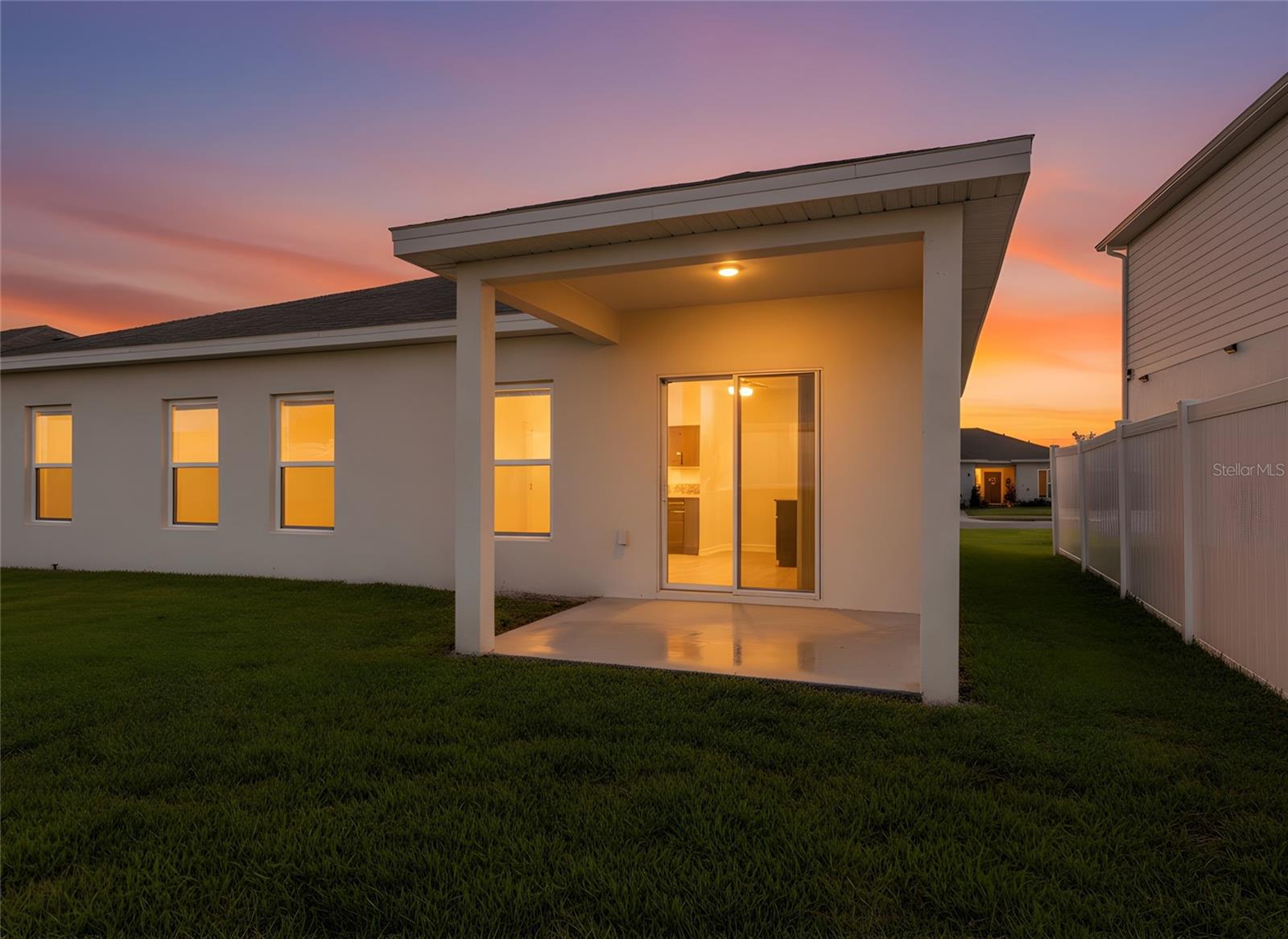 Image 22 of 28 For 1371 Madison Circle