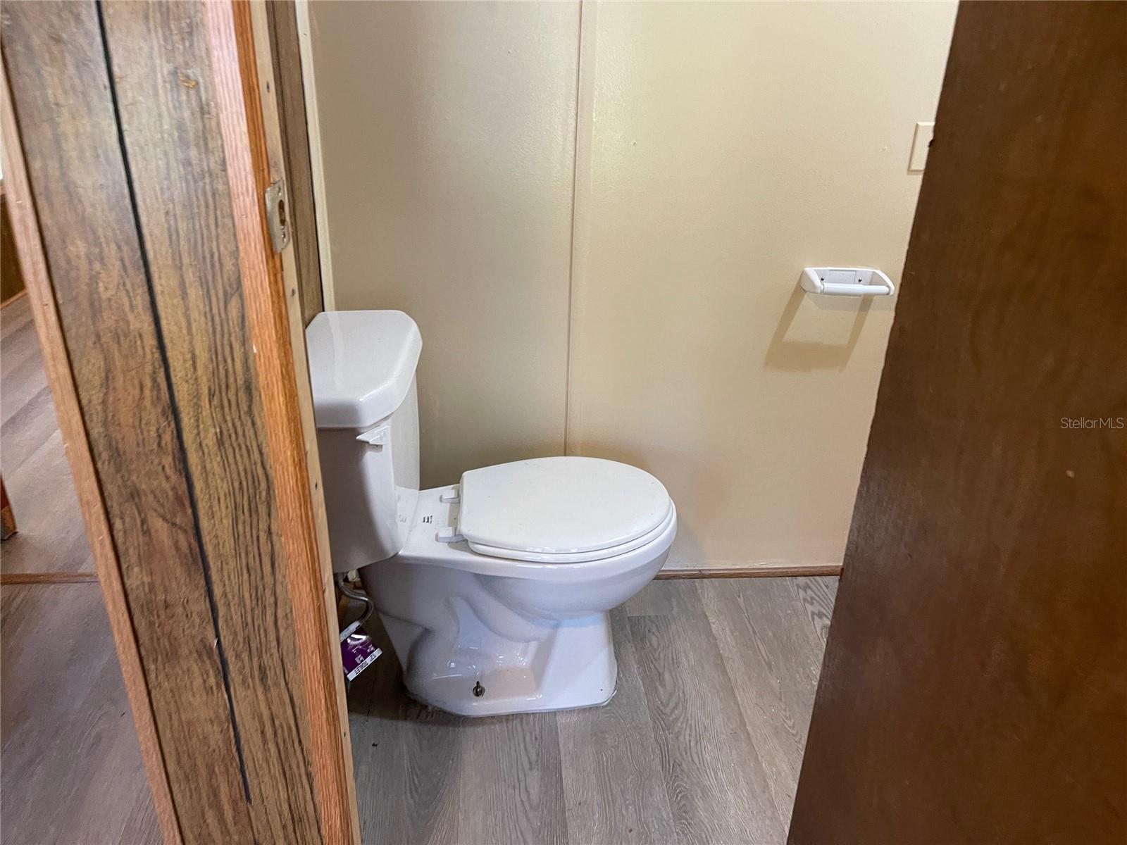 Image 19 of 28 For 3501 Forest Drive