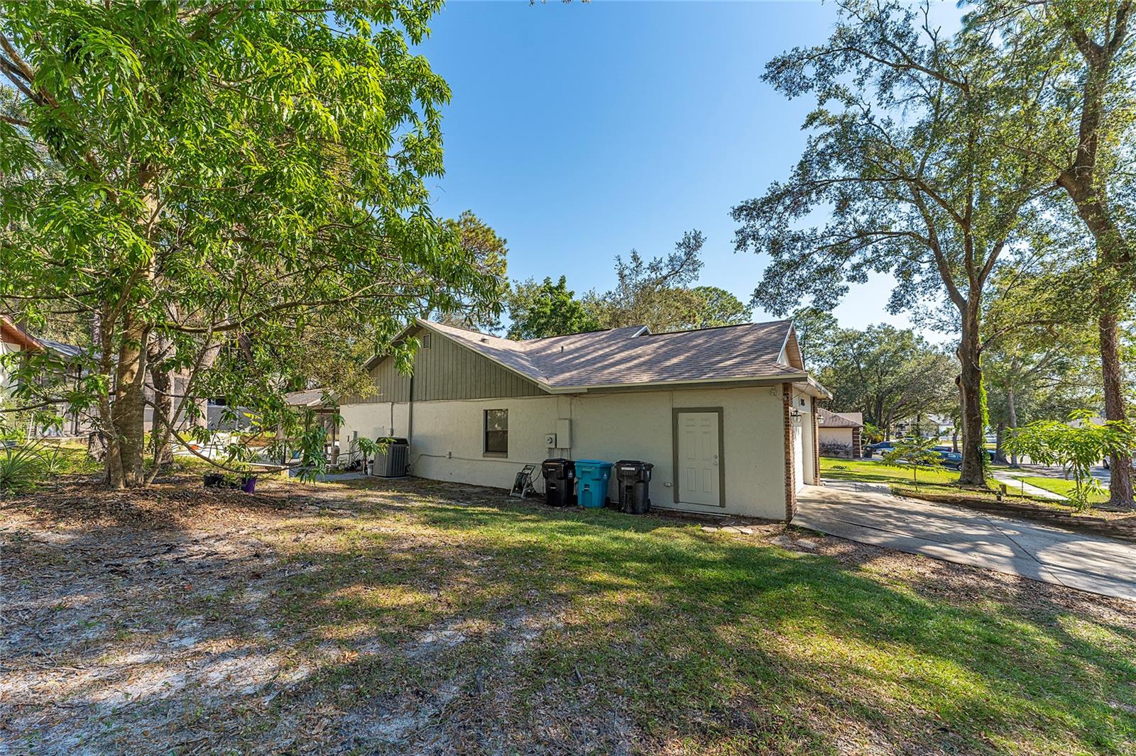 Image 17 of 48 For 5385 Aeolus Way