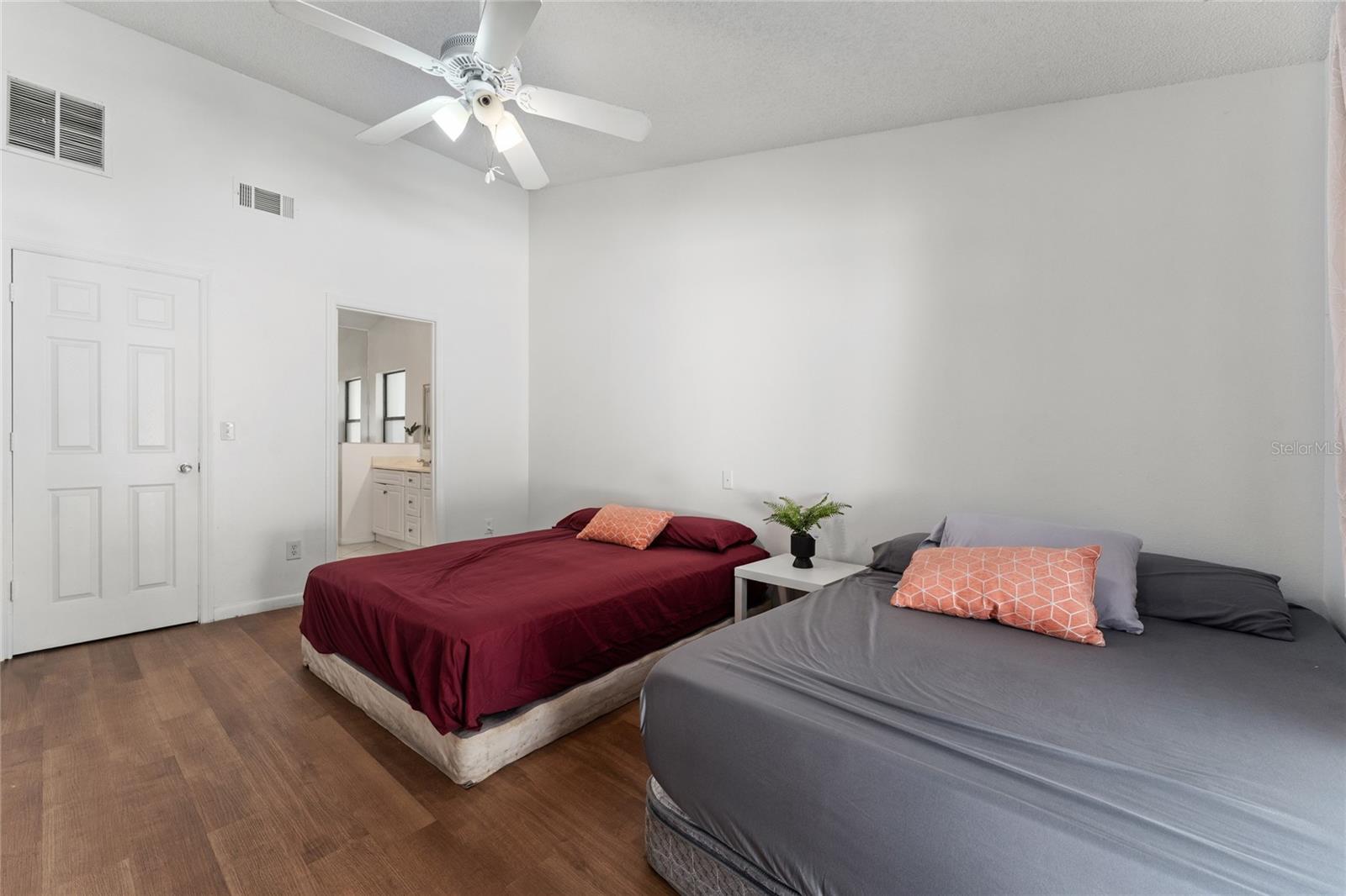 Image 36 of 48 For 5385 Aeolus Way