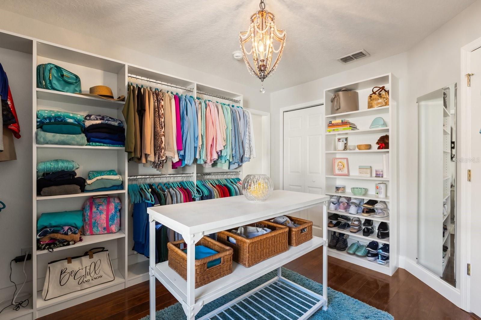 Image 15 of 48 For 3050 Mandolin Drive