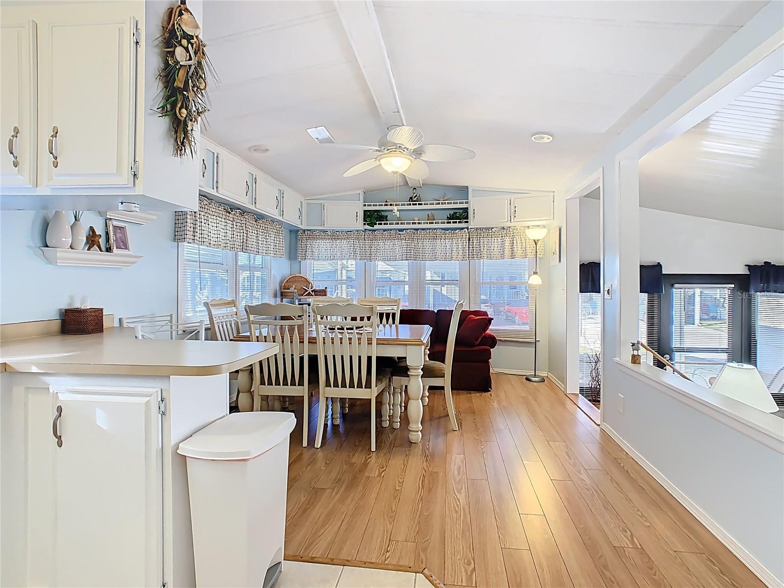 Image 19 of 34 For 9000 Us Hwy 192 293