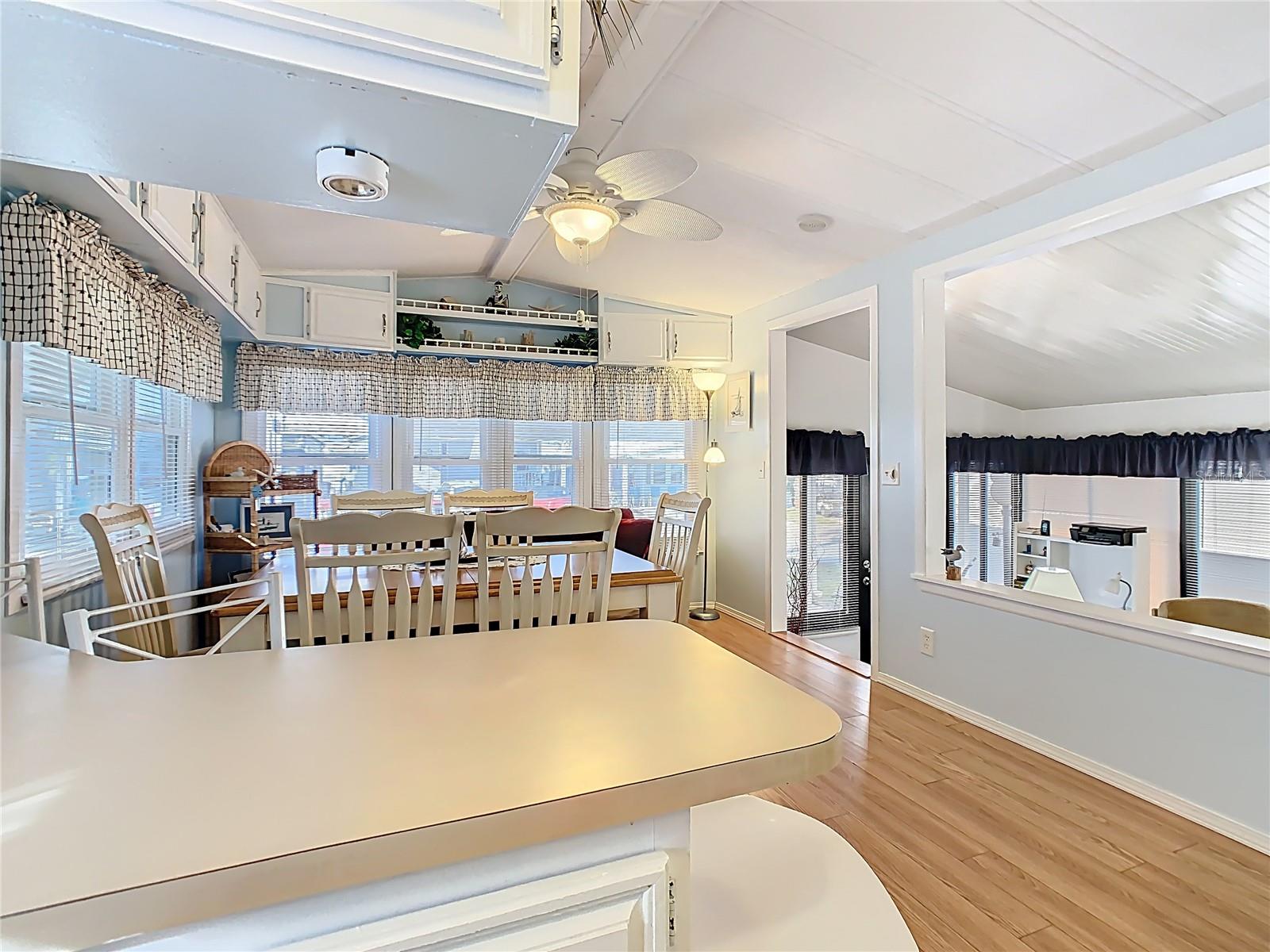 Image 20 of 34 For 9000 Us Hwy 192 293