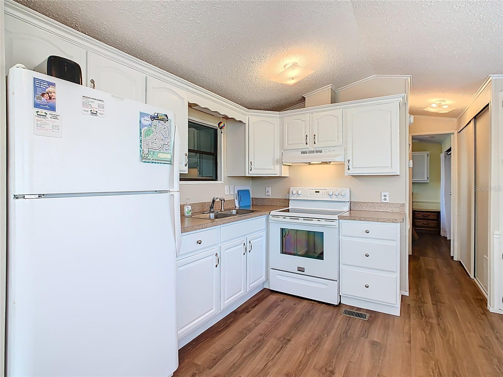 Image 13 of 27 For 9000 Us Hwy 192  105