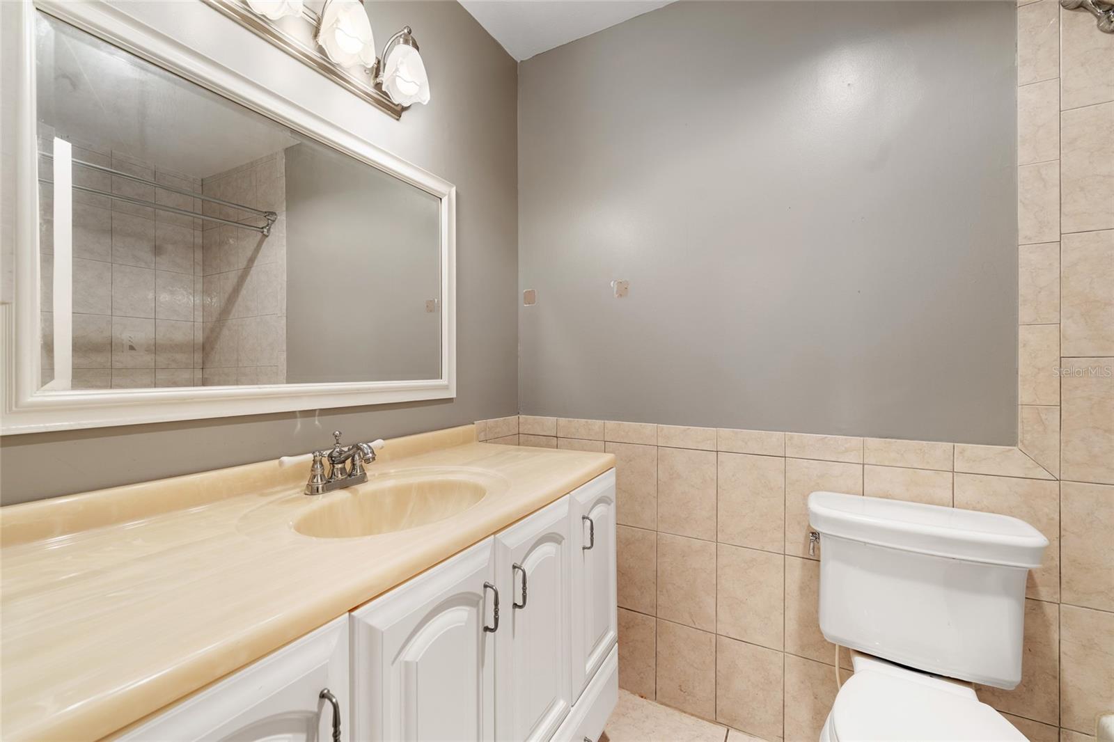 Image 13 of 29 For 2228 Ohara Court 1052