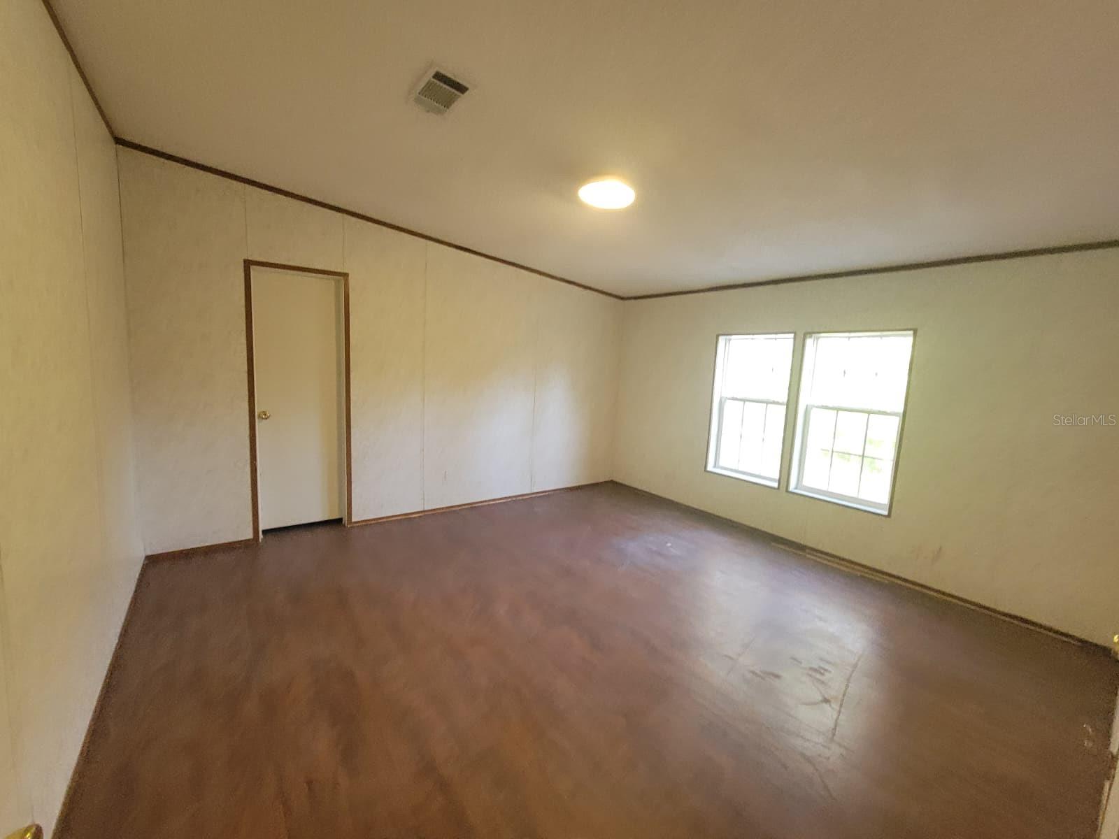 Image 13 of 28 For 4541 Deer Run Run