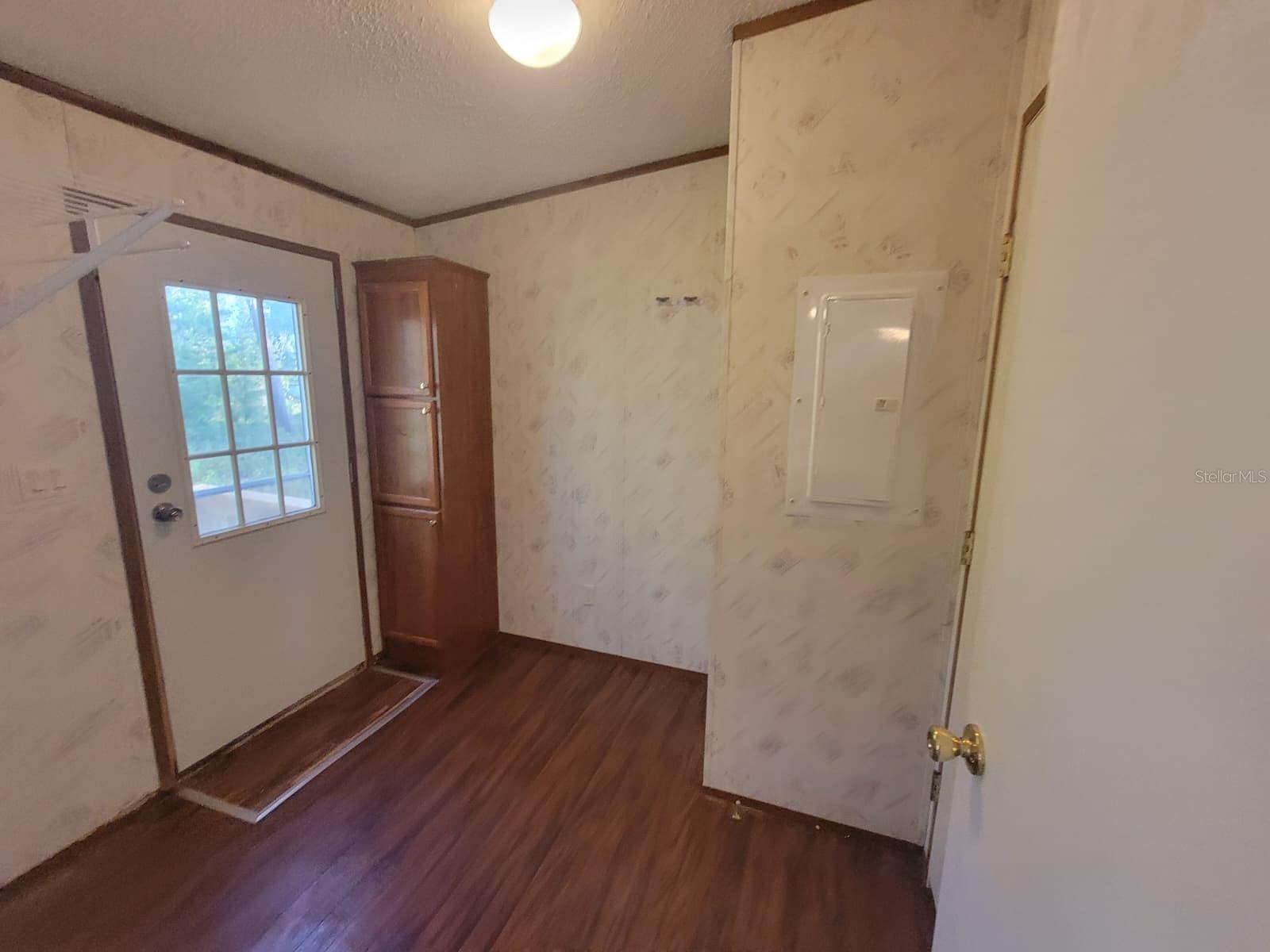 Image 14 of 28 For 4541 Deer Run Run