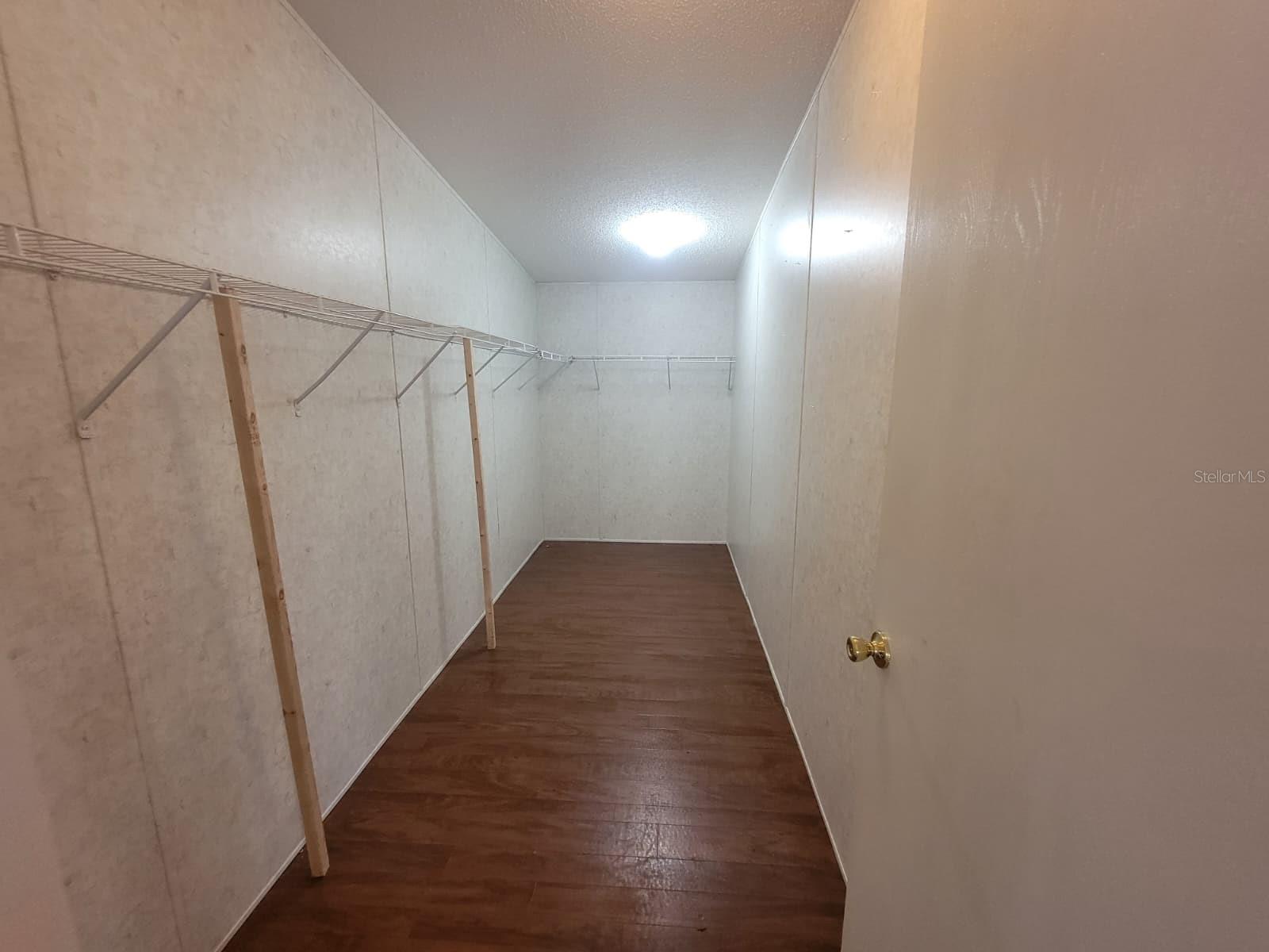 Image 19 of 28 For 4541 Deer Run Run