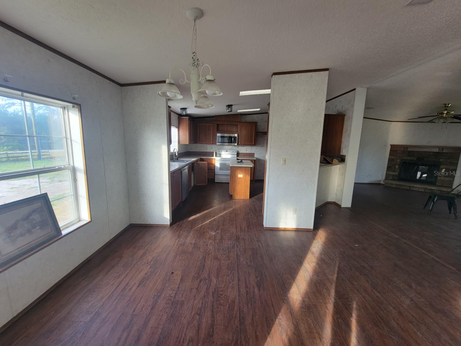 Image 2 of 28 For 4541 Deer Run Run