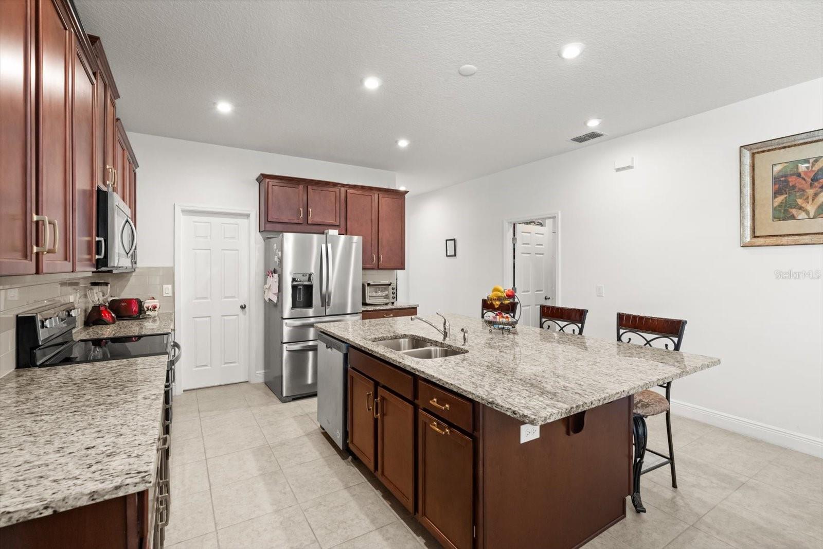 Image 10 of 37 For 2598 Trielle Avenue